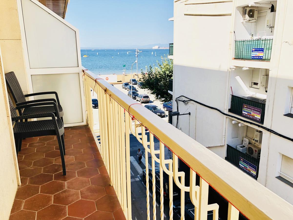 Llotja - Apartamento En La Playa Y El Centro De Росес Екстер'єр фото